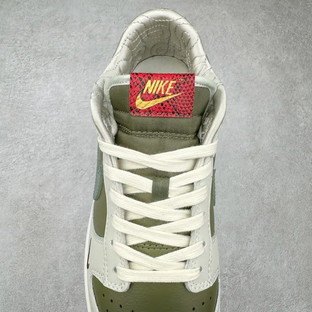 Nike Dunk Low Sneakers - Image 8
