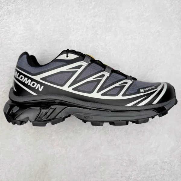 Salomon XT-6 Sneakers