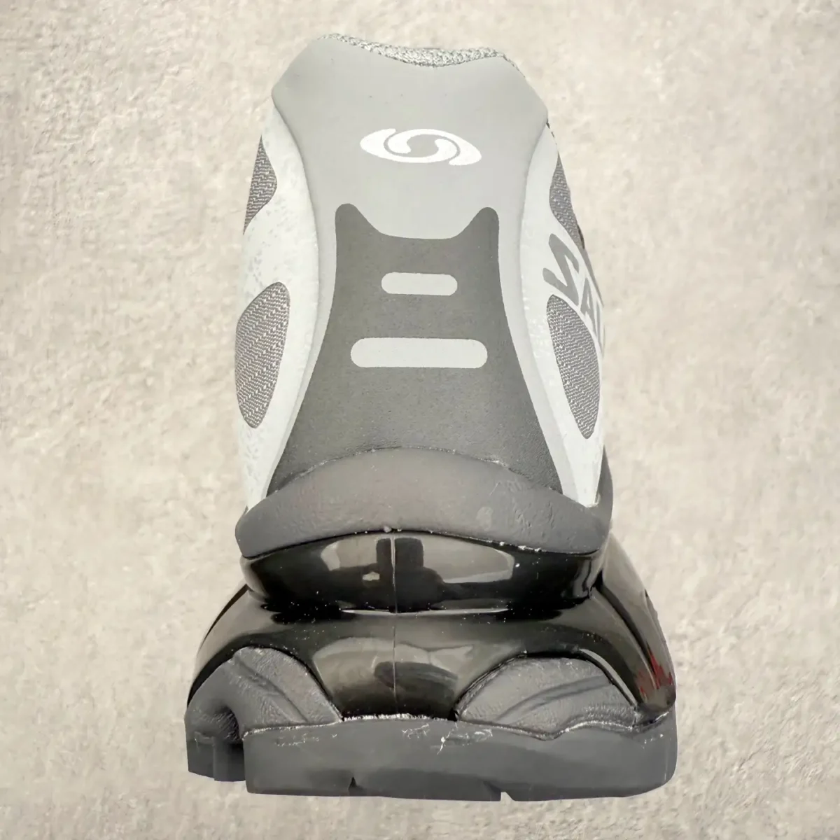 Title: Salomon XT-4 OG Sneakers - Image 3