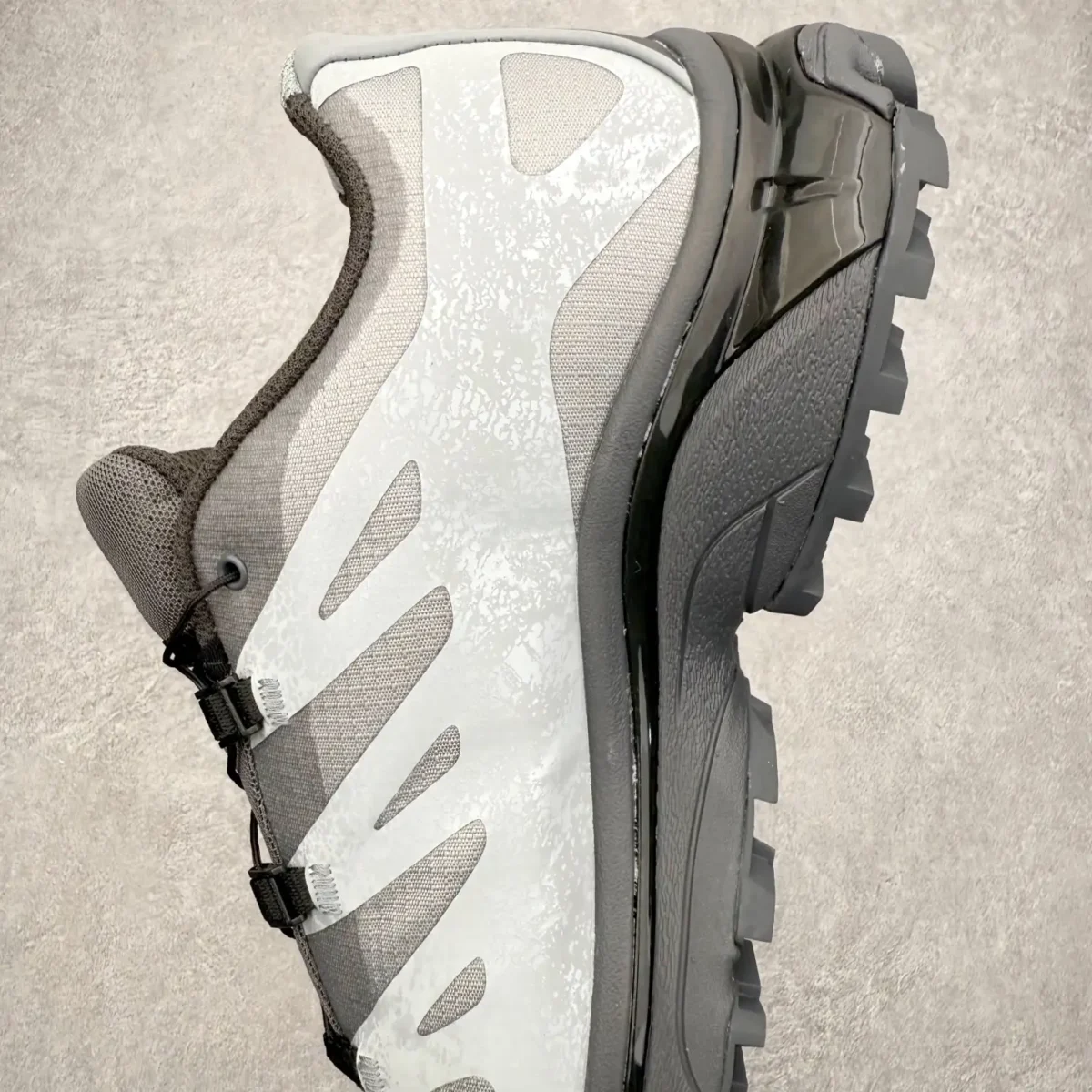 Title: Salomon XT-4 OG Sneakers - Image 6
