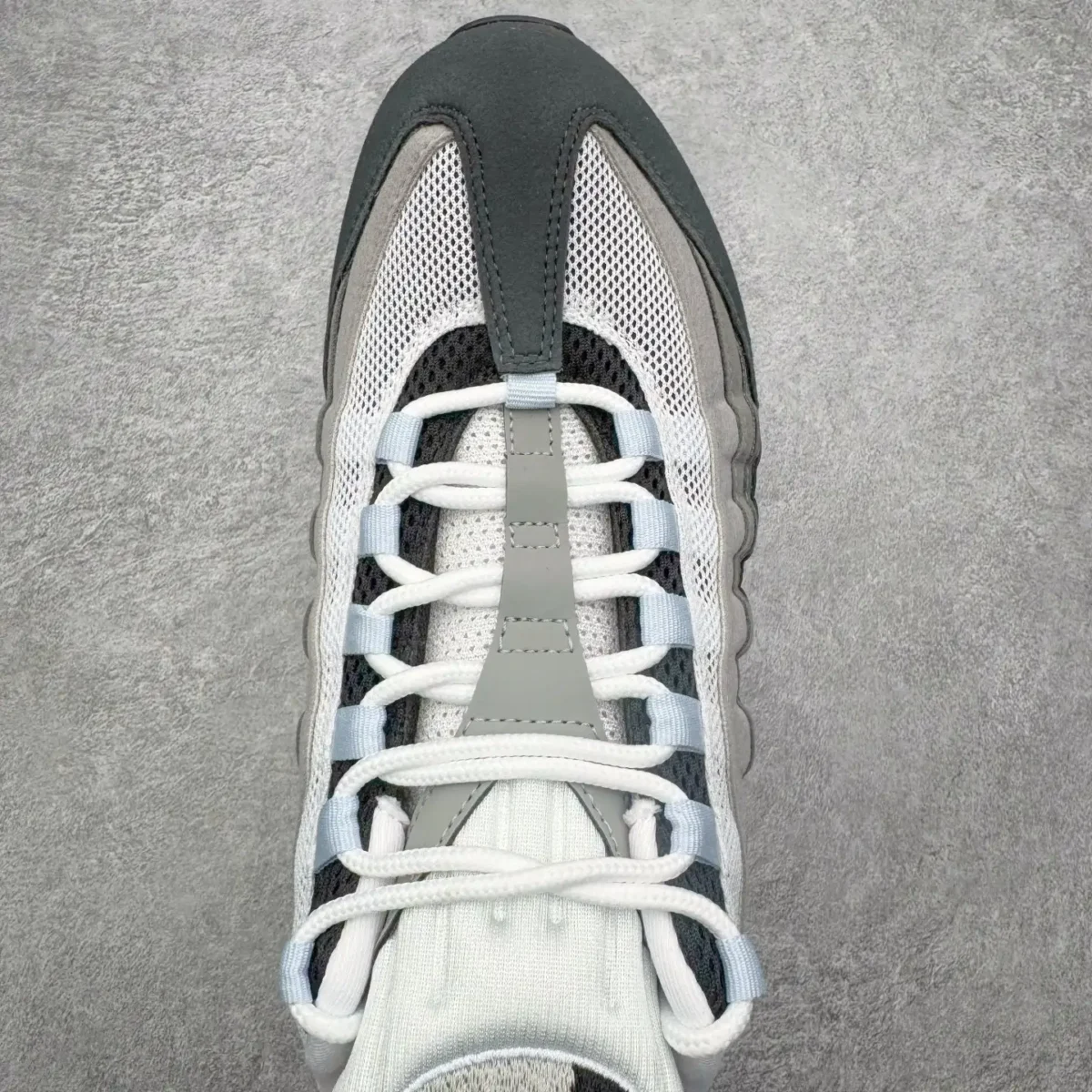 Air Max 95 OG Sneakers - Image 4