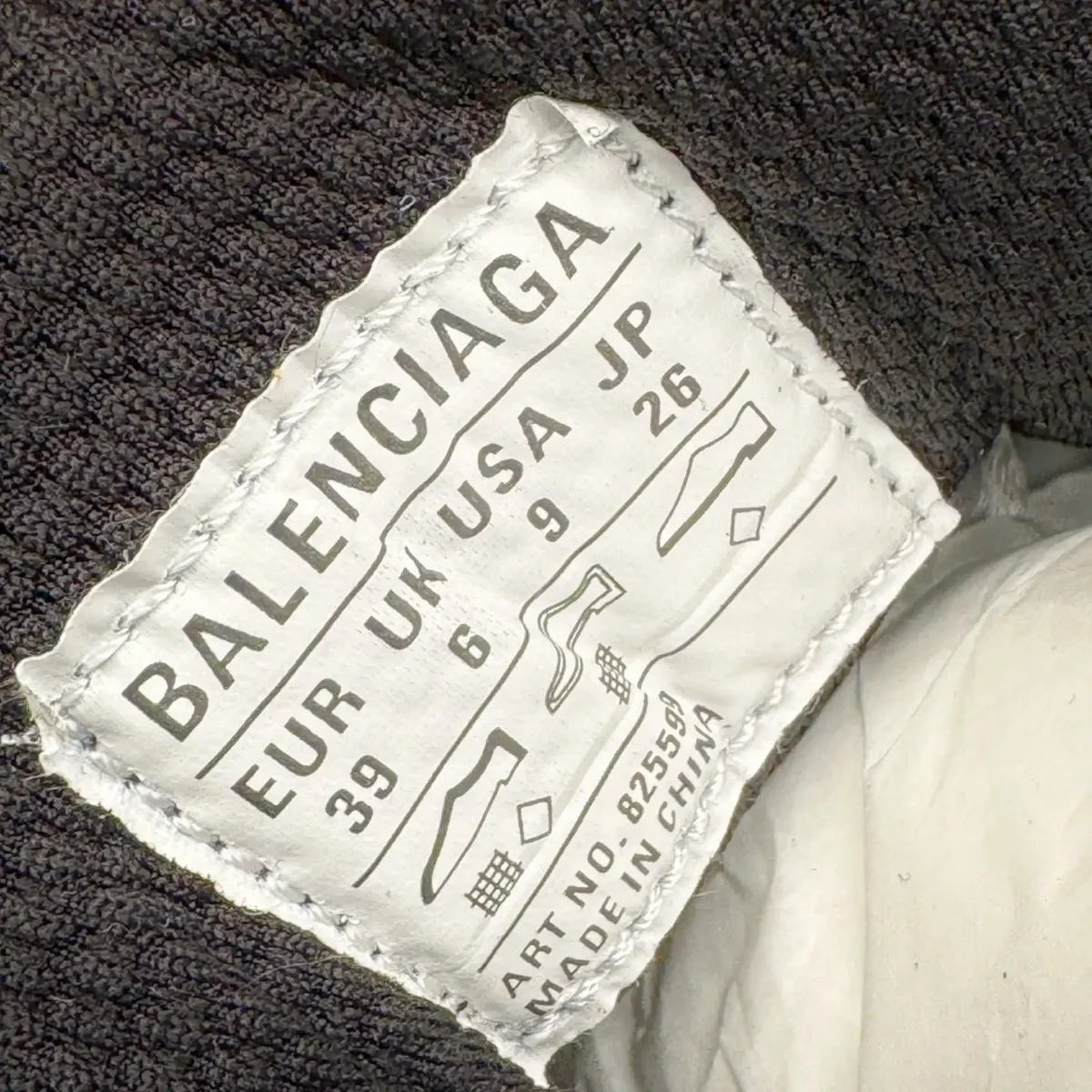Balenciaga 3XL Sneakers - Image 9