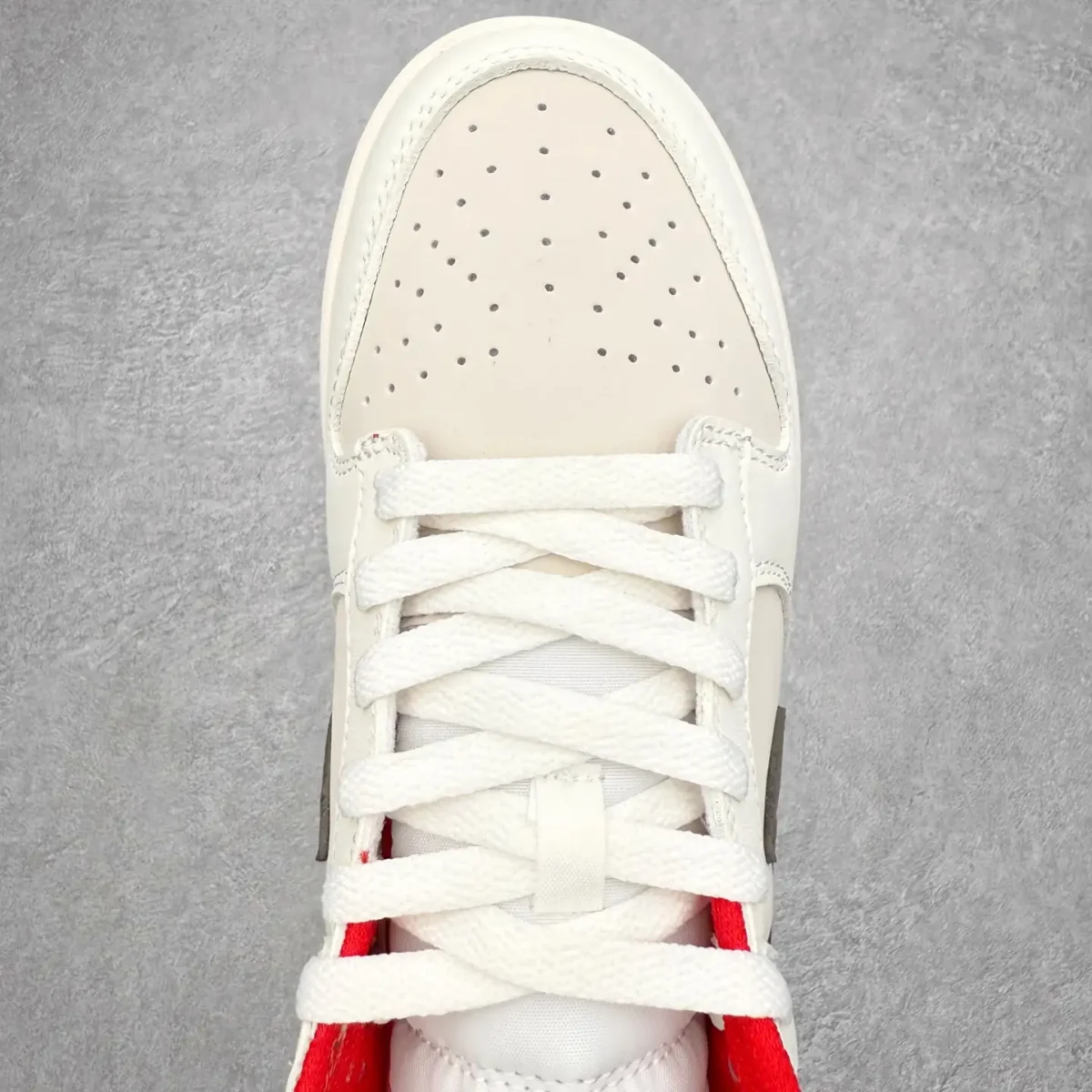 Nike Dunk Low Sneakers - Image 8