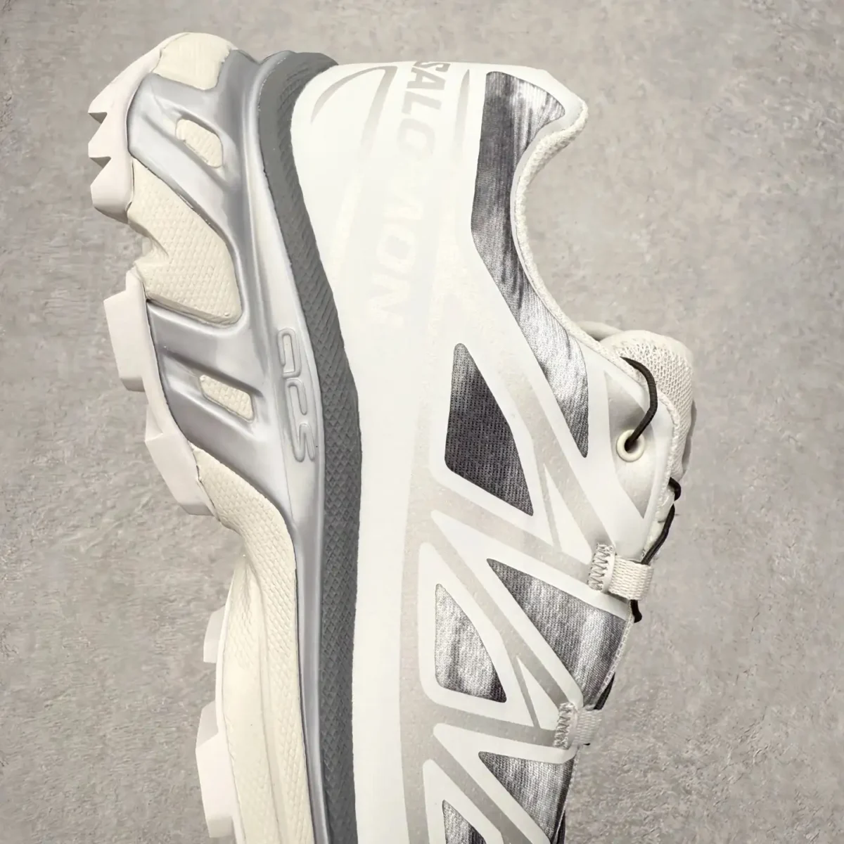 Salomon XT-6 Sneakers - Image 3