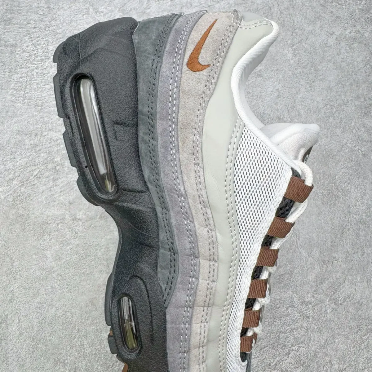 Nike SB x Air Max 95 Sneakers - Image 2