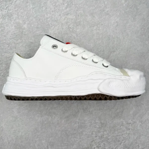 Maison Mihara Yasuhiro Hank Sneakers