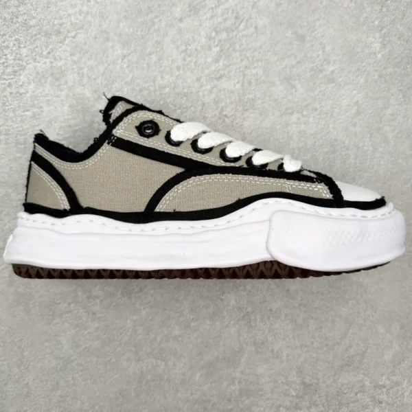 Maison Mihara Yasuhiro Peterson Sneakers