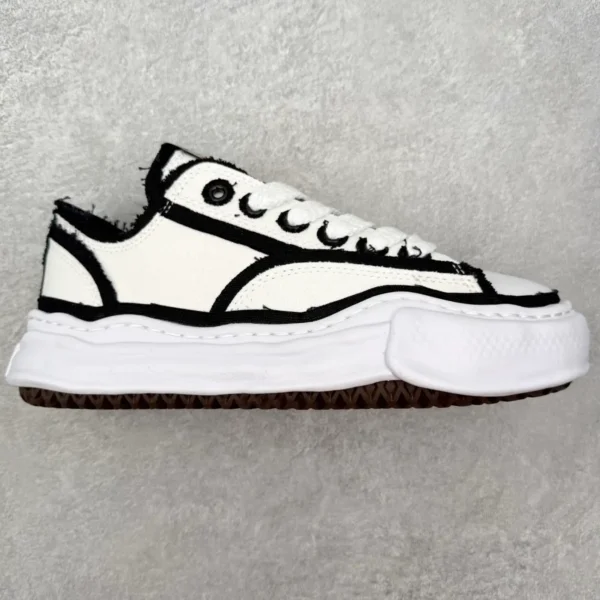 Maison Mihara Yasuhiro Peterson Sneakers