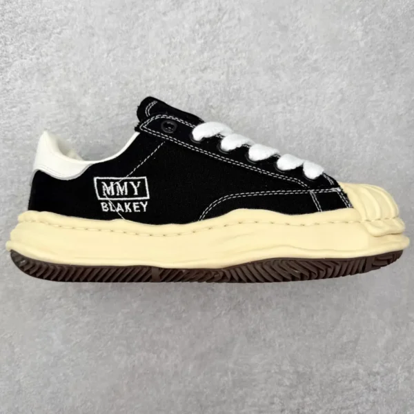 Maison Mihara Yasuhiro Blakey Sneakers