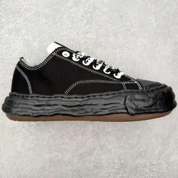 Maison Mihara Yasuhiro Wayne Sneakers