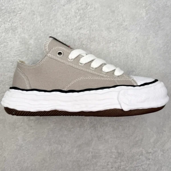 Maison Mihara Yasuhiro Wayne Sneakers