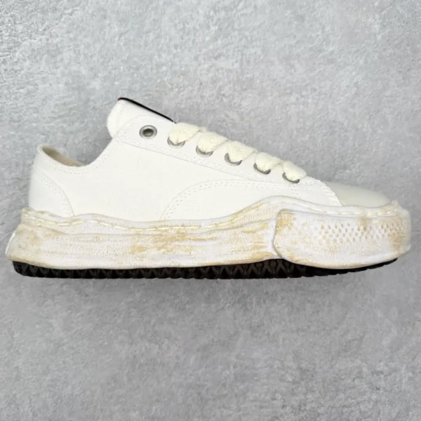 Maison Mihara Yasuhiro Wayne Sneakers