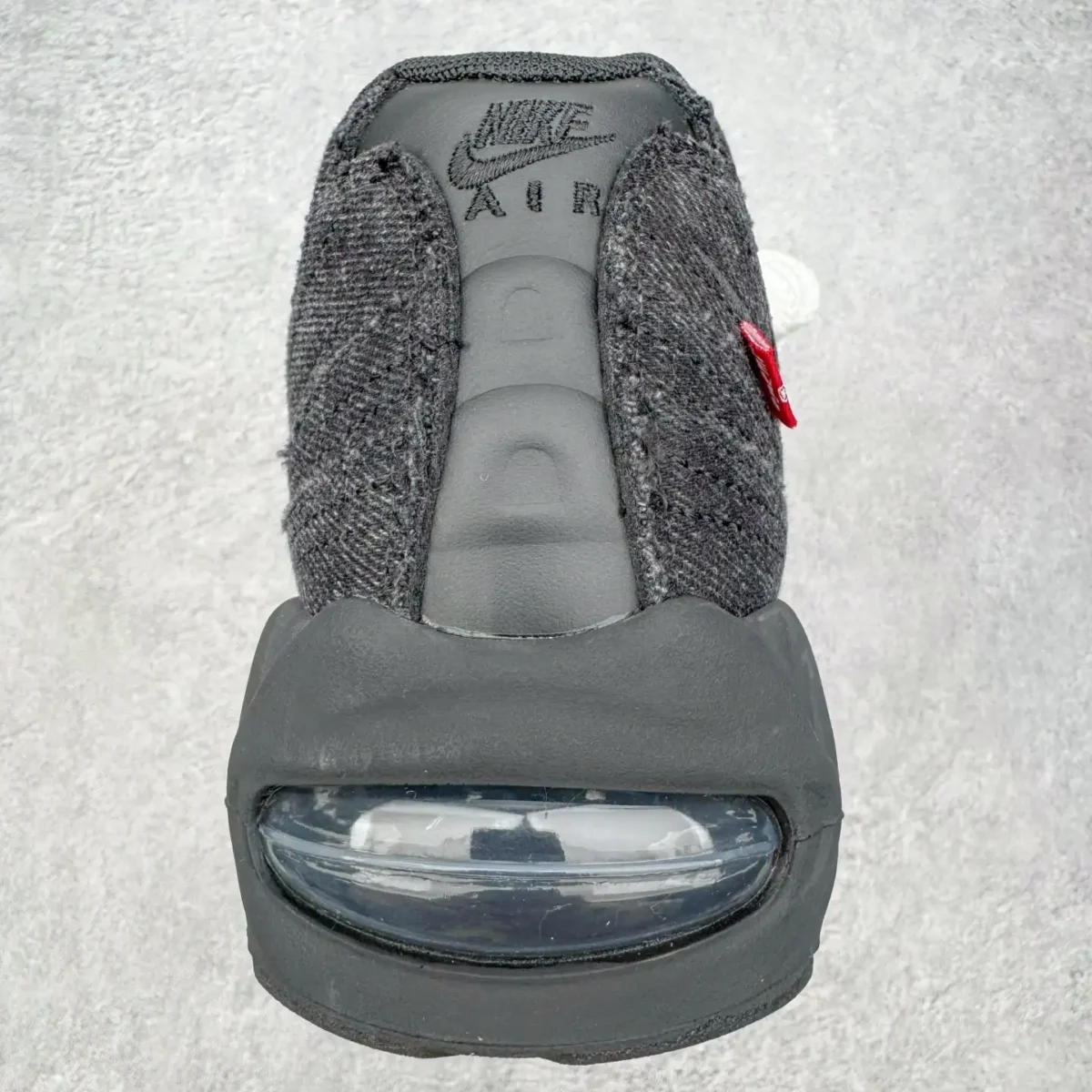Levi's x Air Max 95 Sneakers - Image 3