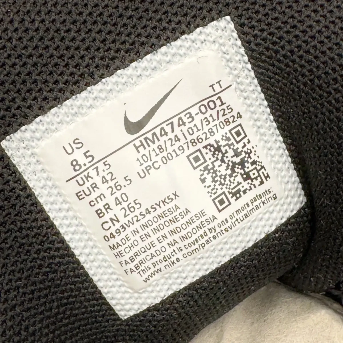 Levi's x Air Max 95 Sneakers - Image 7