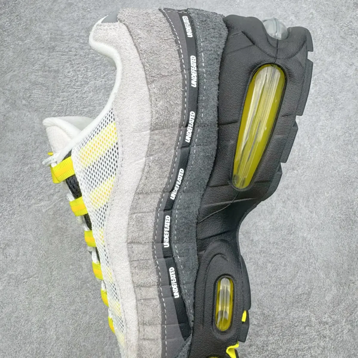 UNDEFEATED x Air Max 95 Sneakers - Image 6