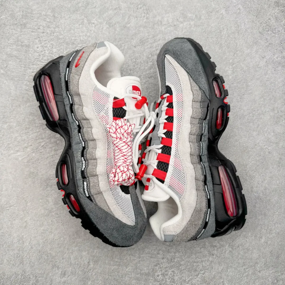 UNDEFEATED x Air Max 95 Sneakers - Image 3