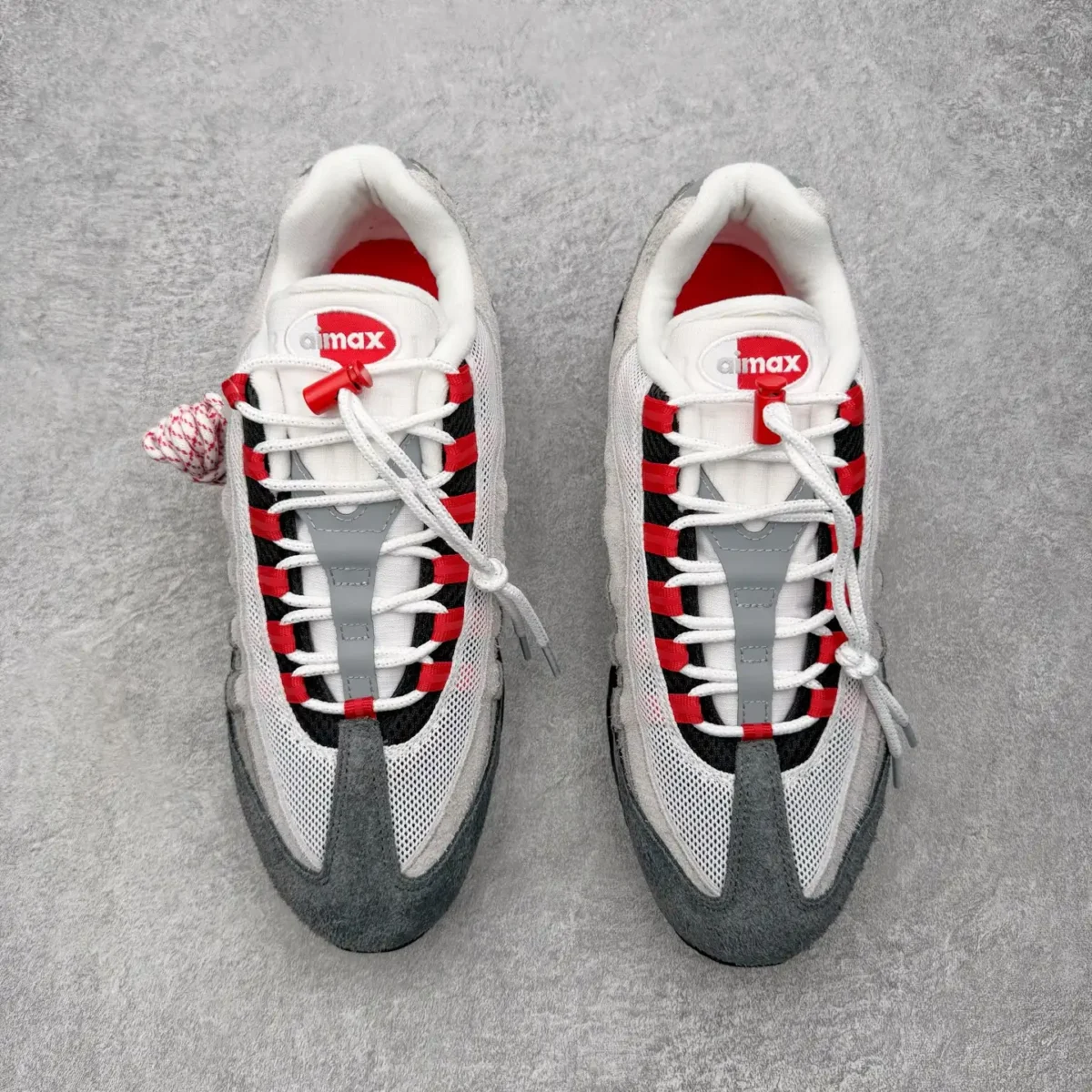 UNDEFEATED x Air Max 95 Sneakers - Image 10