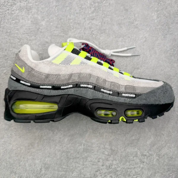 UNDEFEATED x Air Max 95 Sneakers