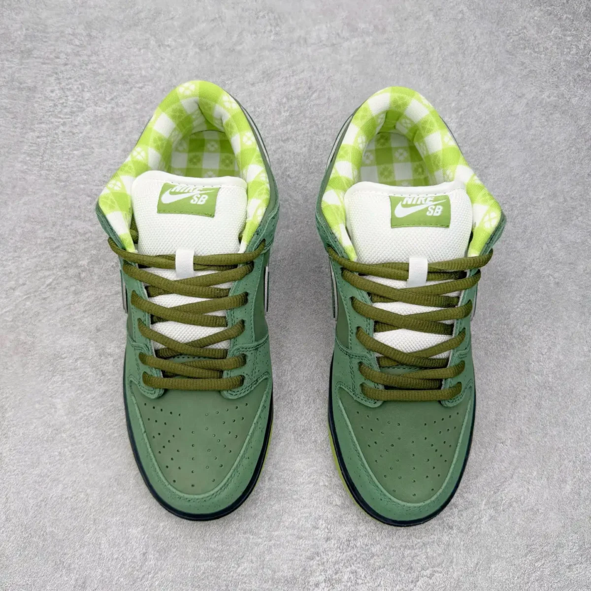 Concepts x Nike SB Dunk Low Green Lobster - Image 2