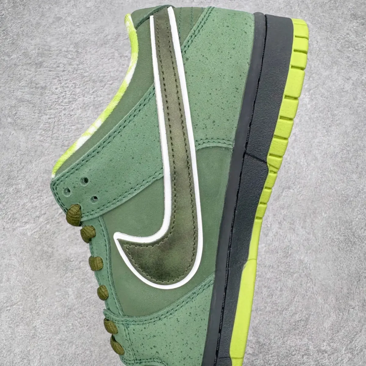 Concepts x Nike SB Dunk Low Green Lobster - Image 7