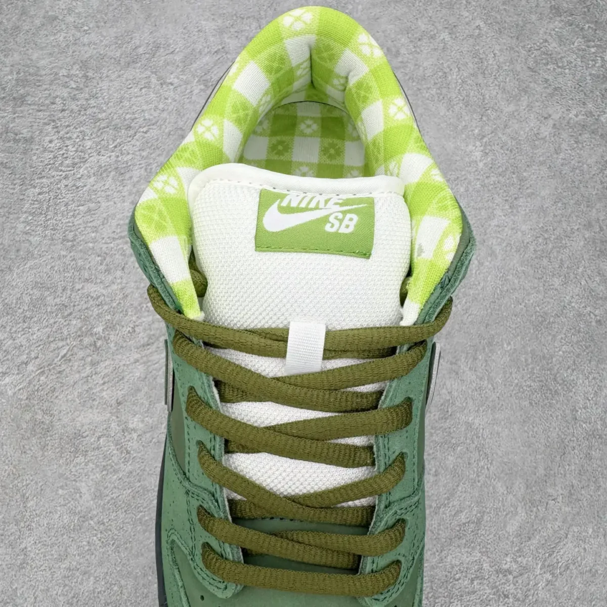 Concepts x Nike SB Dunk Low Green Lobster - Image 9