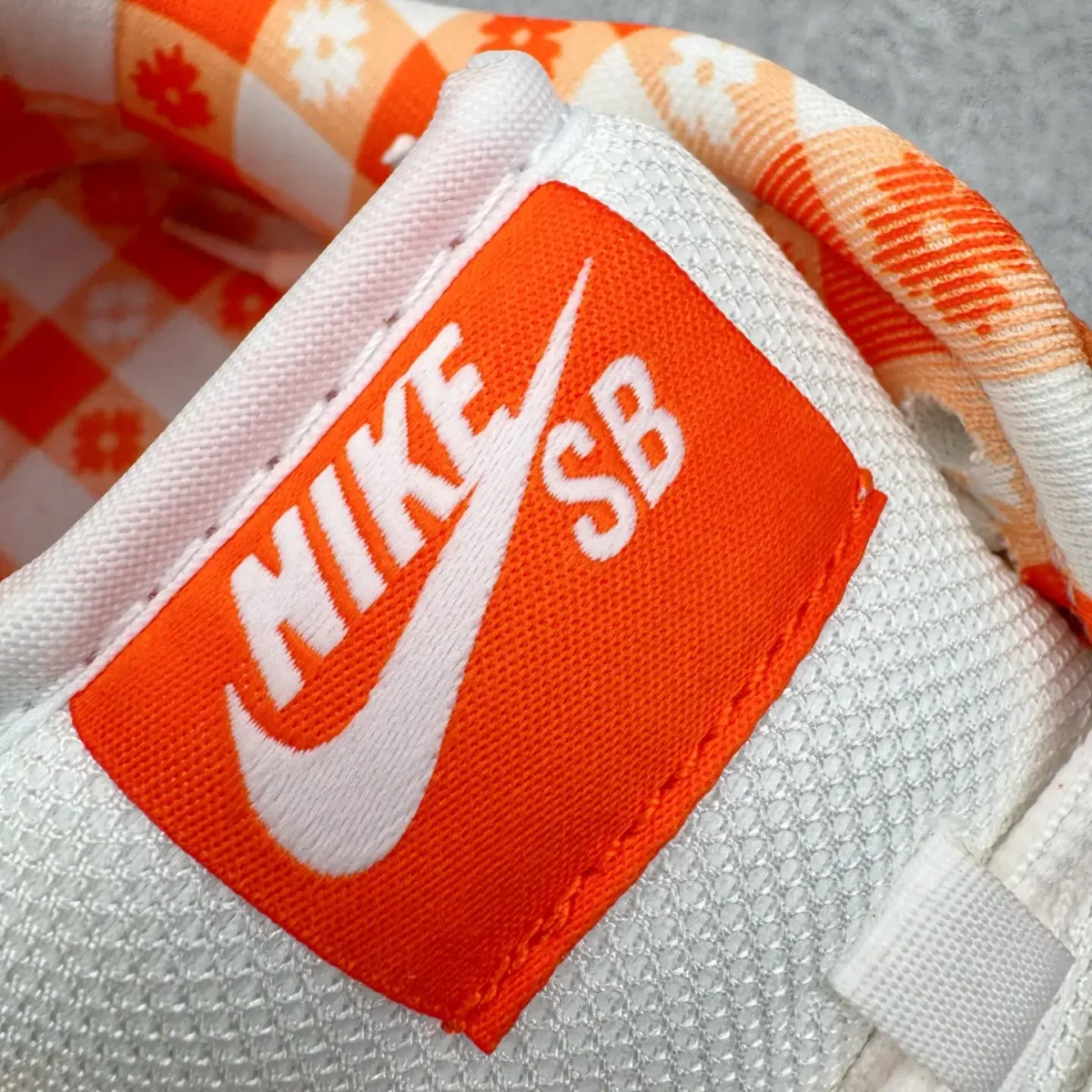 Concepts x Nike SB Dunk Low Orange Lobster - Image 2