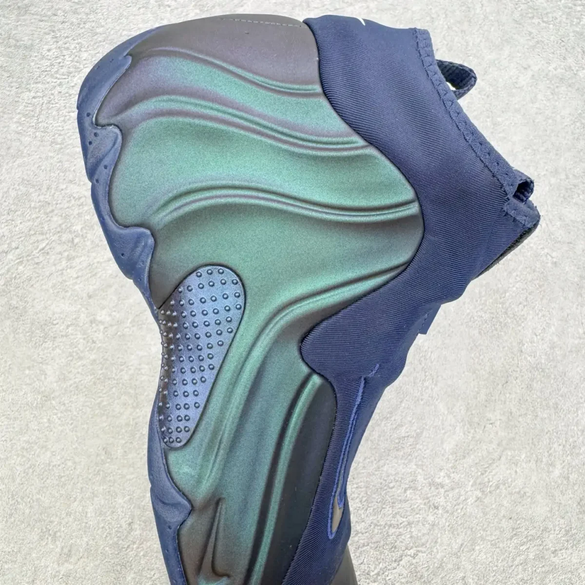 Nike Purple Air Flightposite Basketball Shoes - Image 3