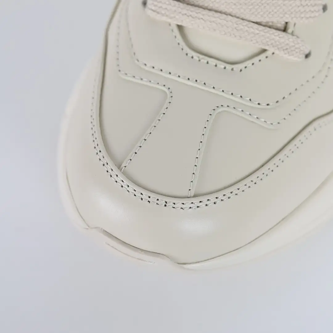 Gucci Rhyton Pink Bat Print Chunky Sneakers - Image 7