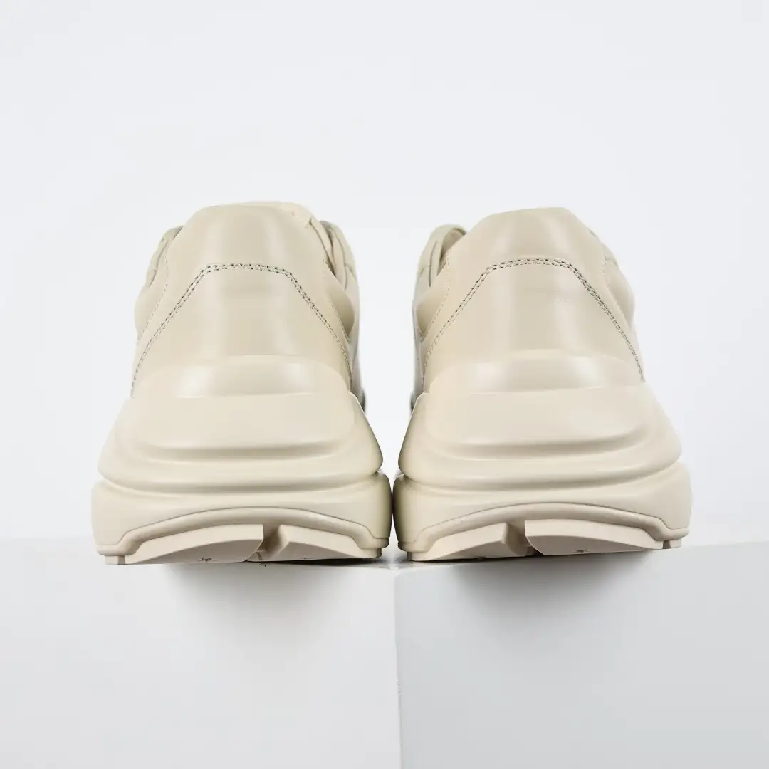 Gucci Rhyton Pink Bat Print Chunky Sneakers - Image 8