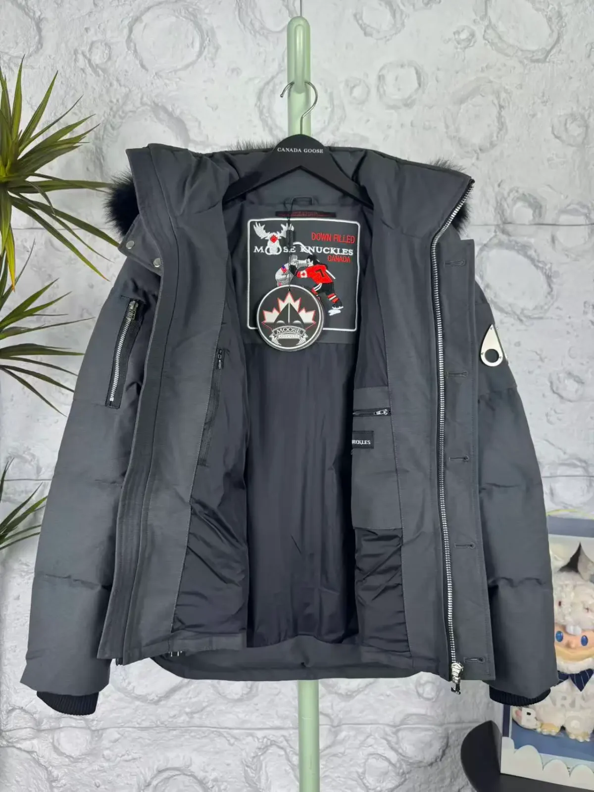 Moose Knuckles Men's Silver-Accent Down Jacket - Image 7