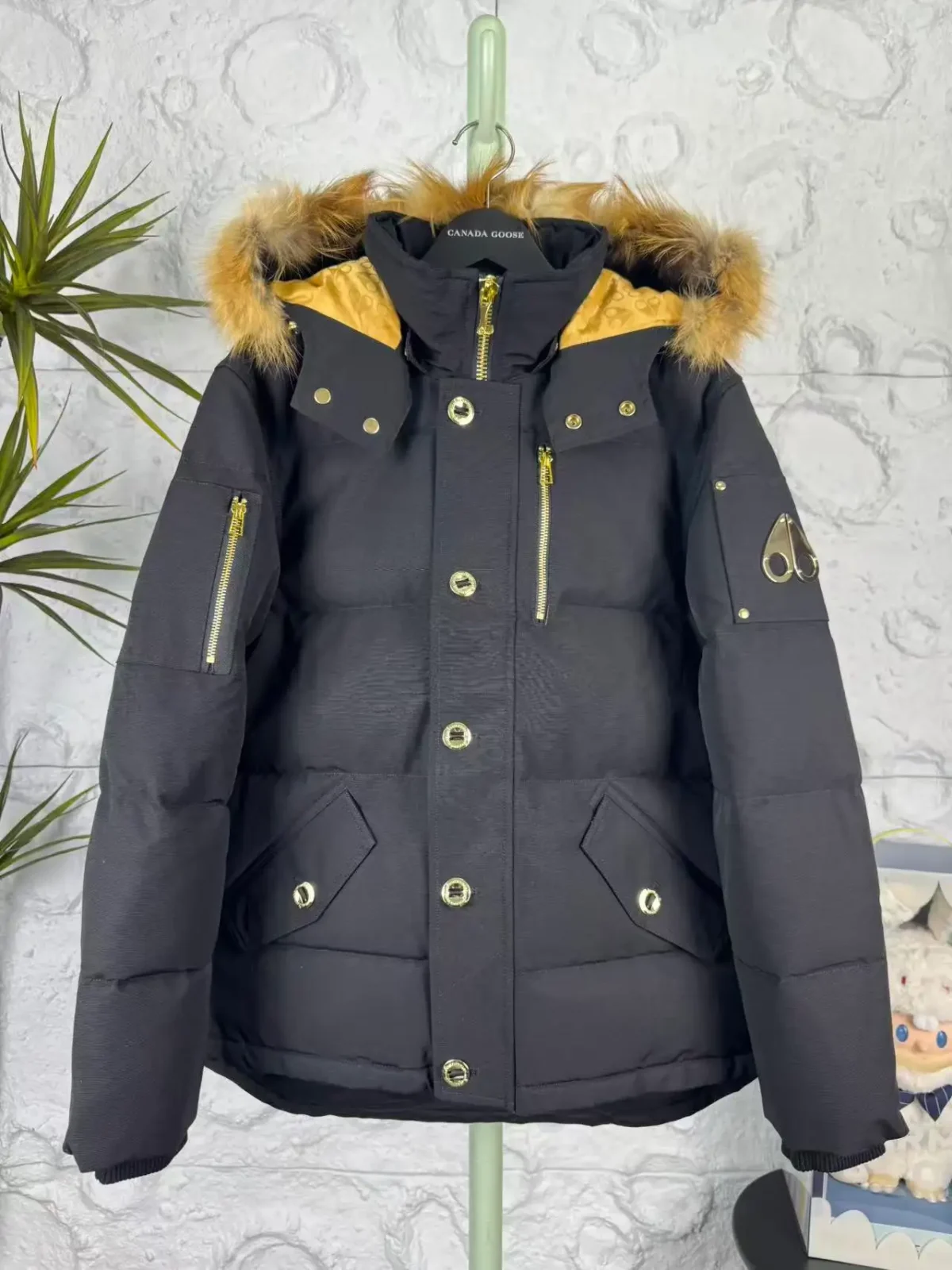 Moose Knuckles Men's Silver-Accent Down Jacket - Image 1