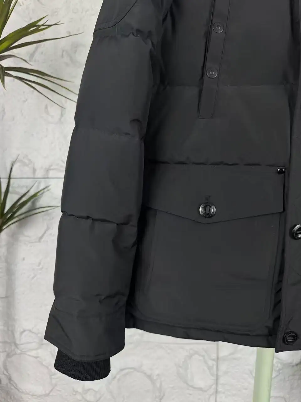 Moose Knuckles Men's Alberta Long Down Jacket - Image 5