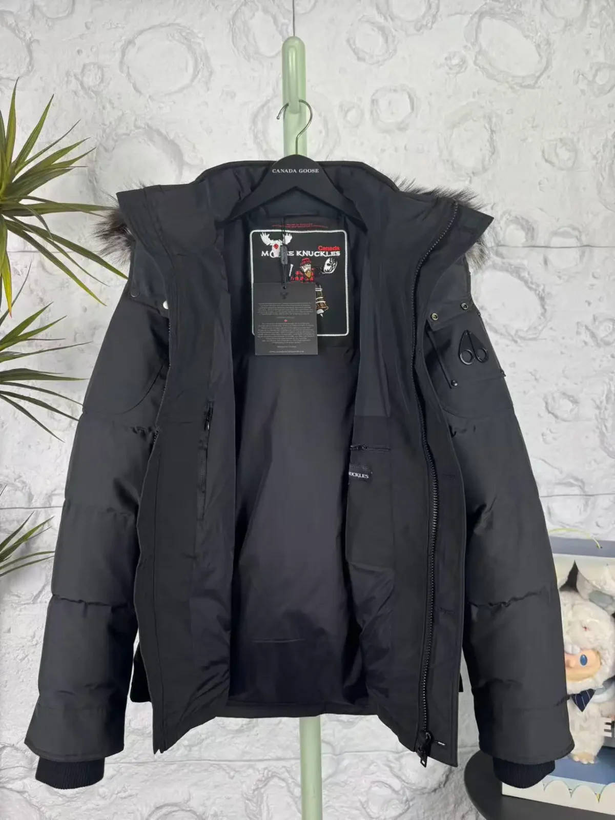 Moose Knuckles Men's Alberta Long Down Jacket - Image 6