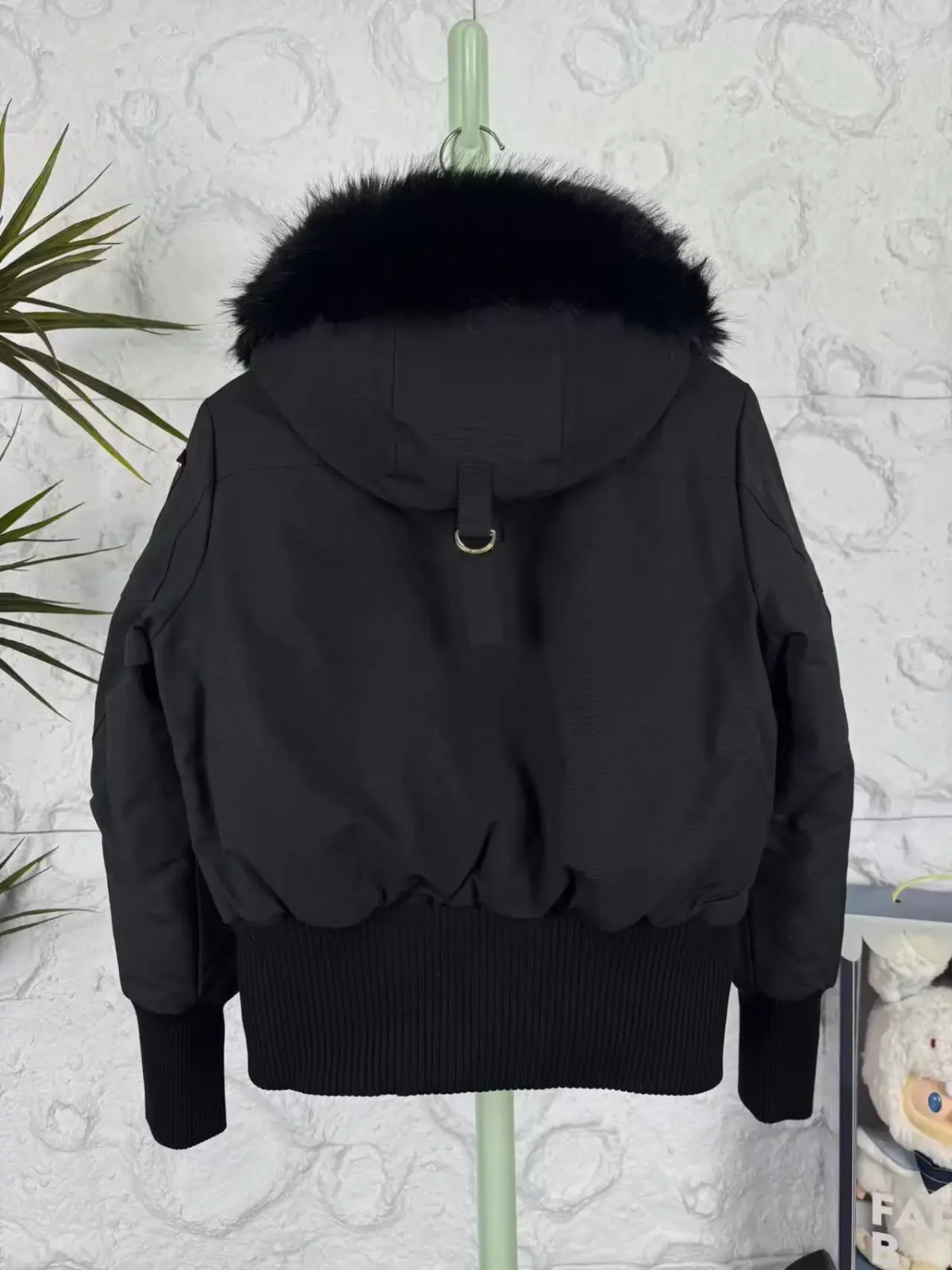 Moose Knuckles Women's Debbie Bomber Down Jacket - Image 3